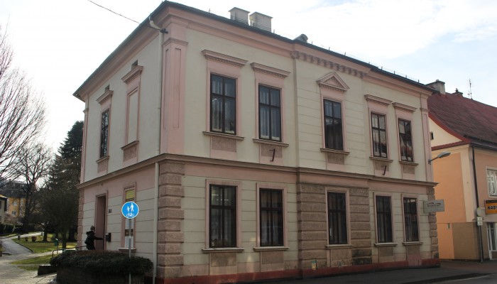 Stavební úpravy objektu bývalé knihovny č. p. 296/10, Jeseník