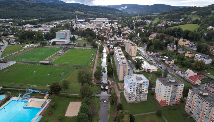 Lávka přes řeku Staříč (obnova po povodni)