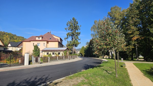Ul. Jaroslava Ježka a Denisova (obnova po povodni)
