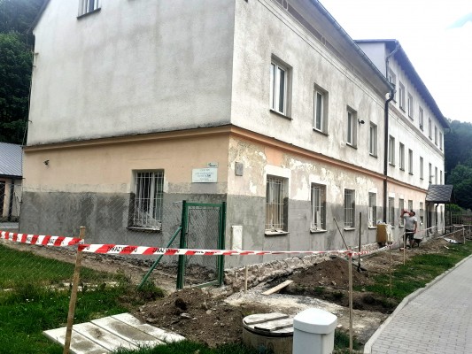 Obnova azylového domu na ulici Otakara Březiny