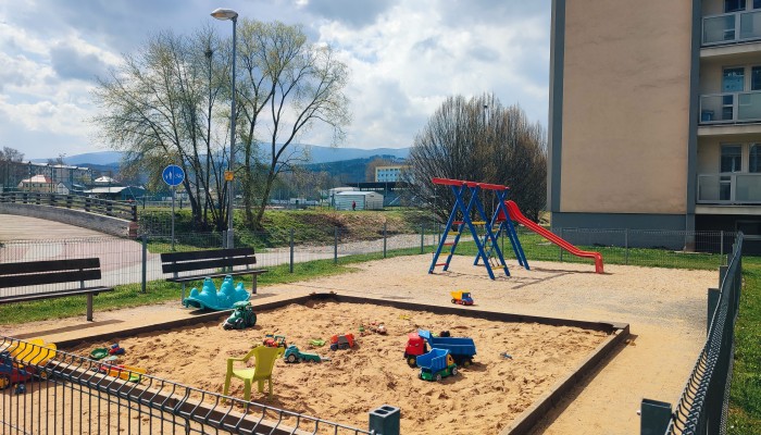 Dětské hřiště, Lipovská ul.