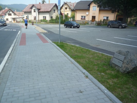 Výstavba chodníku v ulici Rejvízská, Jeseník