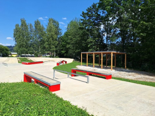 Nový přístřešek ve Skateparku